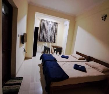 Colvale Apartment | D'souza's Guest House