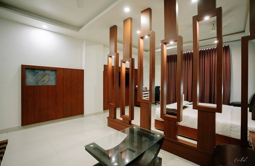 Dwarka Hotel | Daksh The Madhuvan Suites Dwarka