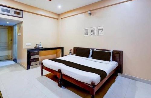 Chromepet Hotel | Darling Deluxe Rooms