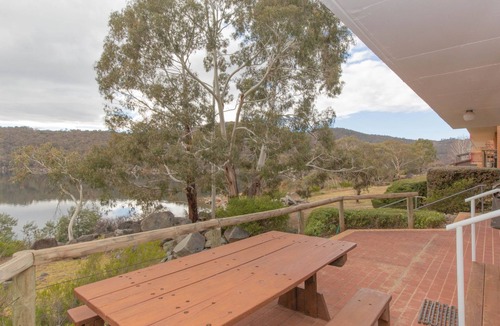 Jindabyne Apartment | Dauphine - 3/23 Townsend Street