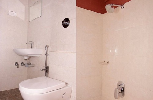 Pollachi Hotel | Deep Woods Stay