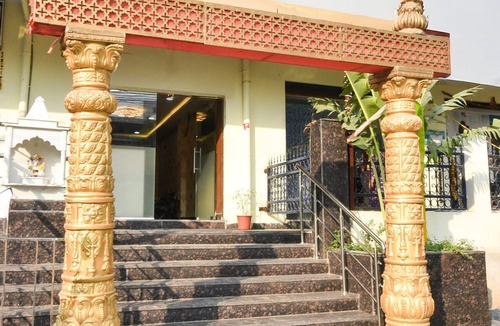 Hyderabad House | Deluxe Hotel Godavari