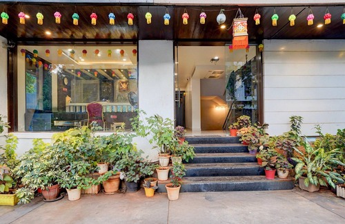 Central Pune House | Deluxe Hotel Kapil Residency