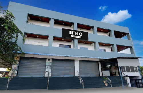 Banjara Hills House | Deluxe R J Residency
