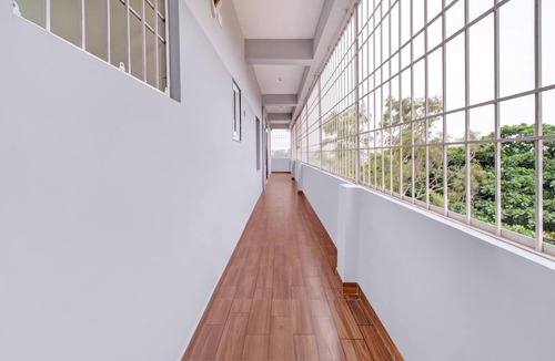 Guntur House | Deluxe RSL Guest House