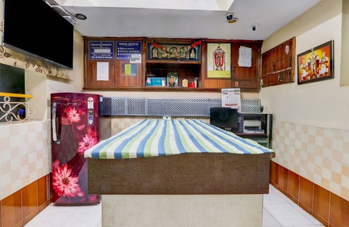 Proddatur House | Deluxe Thallam Sai Residency