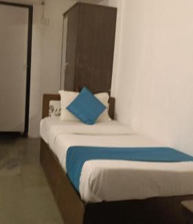 Airoli Hotel | Deluxe United Corporate Stay by Hotelist