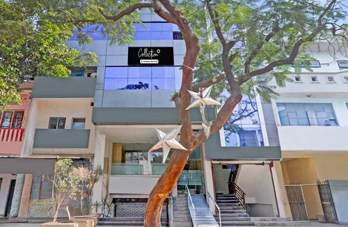 Kanpur House | Deluxe With Balcony Kakadeo Kanpur Avon