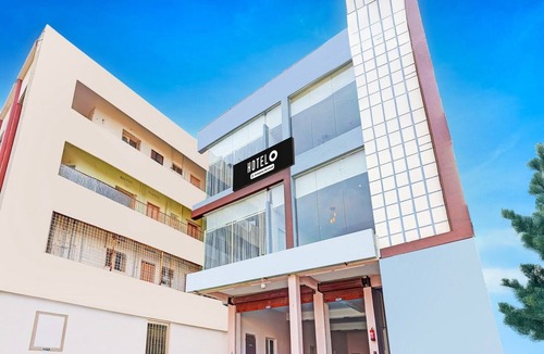 Vijayawada House | DeluxeHotel Sri vihaan premium ROOMS