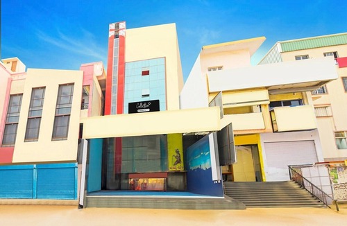 Basheerbagh House | DeluxeMedipally