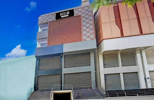 Anantapur House | Deluxeshree Maruthi Inn TR Residency