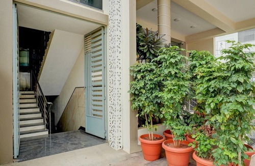 Bengaluru House | Deluxesrs Boarding and Lodging