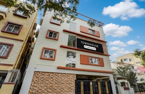 HBR Layout House | DeluxeVenkat Inn