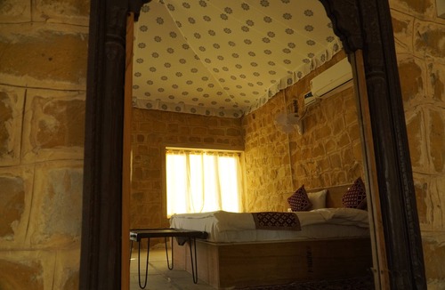 Kanoi Resort | Desert Abu Safari
