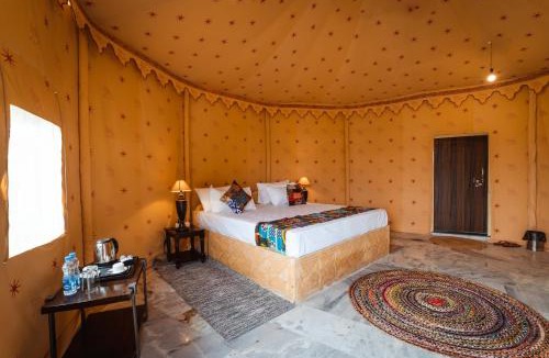 Kanoi Other | Desert Vista Camp