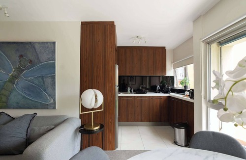Potts Point Apartment | Designer studio apartment with rooftop pool