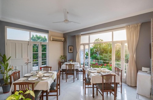 Shavri Colony Hotel | Dev Villa
