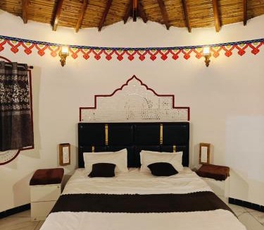 Dholavira Hotel | Dholavira Desert Homestay