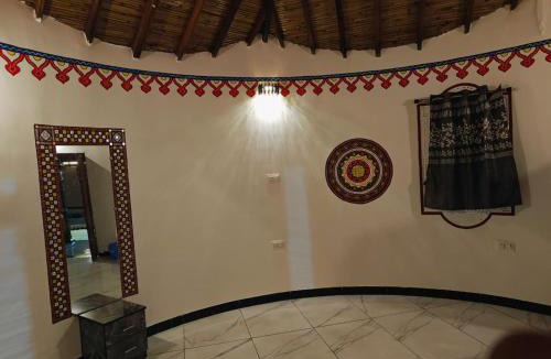 Dholavira Hotel | Dholavira Desert Homestay