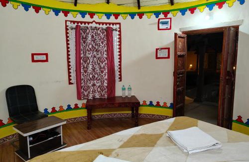Dholavira Hotel | Dholavira Village resort
