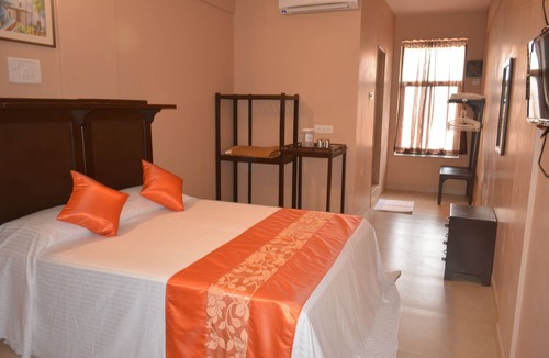 Calangute Hotel | Dimar Beach Hotel