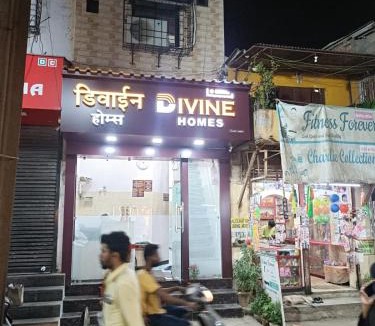 Mumbai Hostel | Divine Homes AC Dormitory