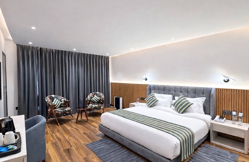 Nainital Hotel | DLS The Emerald