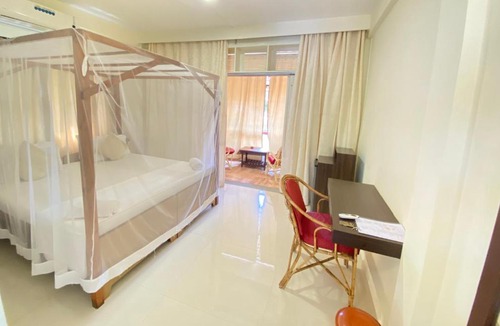 Candolim Hotel | Dmellos Sea View Home