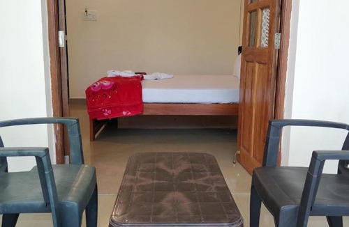 Calangute Hotel | Dom's Inn