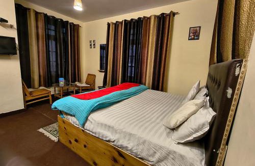 Jagatsukh Bed & Breakfast | Domia Palace