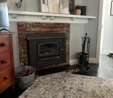 Tenterfield House | "Donnelly House"