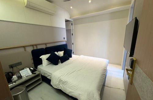 Vadodara Hotel | Dormstel - Unit of AHM Hotels & Resorts Pvt Ltd