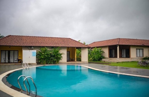 Igatpuri Apartment | Double Room #6