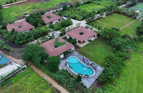 Igatpuri Apartment | Double Room #8