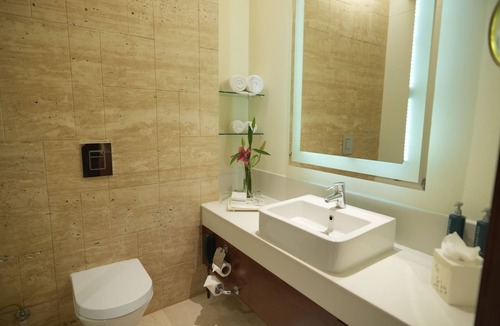Ghata Hotel | DoubleTree by Hilton Hotel Gurgaon - New Delhi NCR