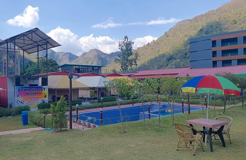 Jogiyana Resort | Down Valley Resort