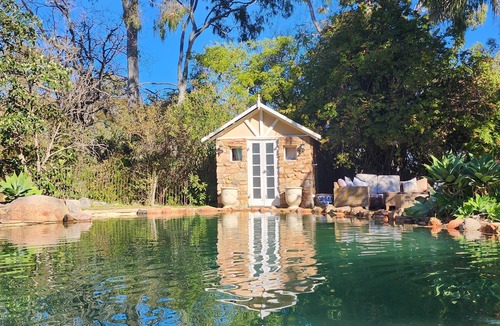 Darlington House | Dreamy Group Retreat | 3BR, Pool & Fireplace - Where Nature Nurtures Connection