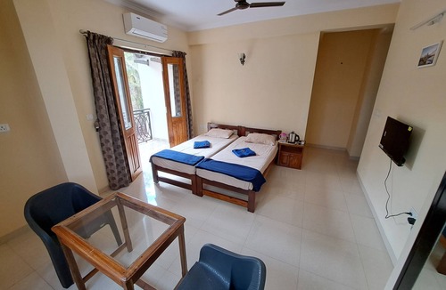 Bardez Hotel | Dsouzas Guest House