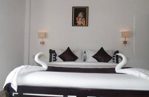 Devikolam Hotel | DVI Hotel & Resorts
