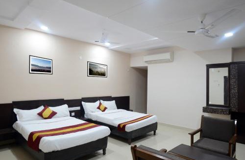 Dwaraka Nagar Hotel | Dwaraka Inn
