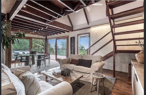 Montecollum Cottage | EASTERN RISE-Unique Artisan home Byron Hinterland