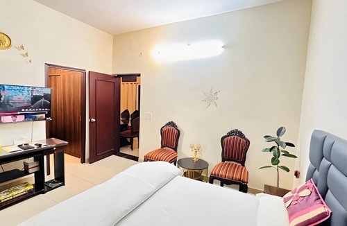 Mohangarh Hotel | EASY INN Holiday Home | 3BHK Apartment