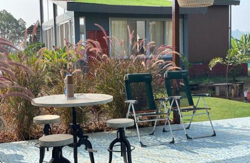 Roha Villa | Ebonystays The Glasshouse