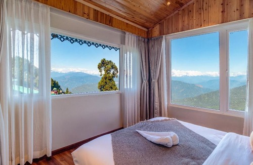 Darjeeling Hotel | Echo Hotel and Spa, Mall Road by Tej Hotels and Resorts