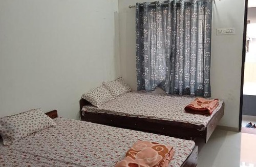 Rajpipla House | Ekta Homestay