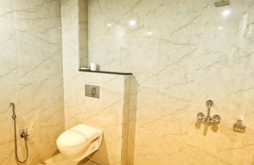 Gomti Nagar Hotel | Elegance Suites Hotel, Gomti Nagar