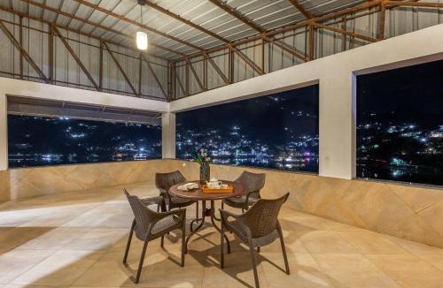 Bhimtal Villa | ELIVAAS 5 BHK with Garden & Balconies - Lakeview Manor
