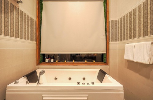 Kumarhatti Hotel | ELIVAAS Dilli House One room Suits