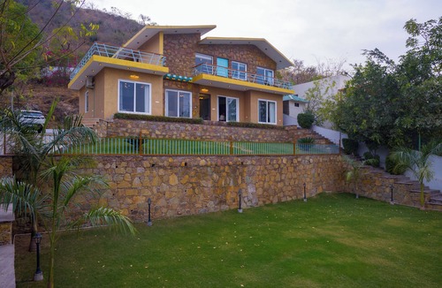 Bedla Villa | ELIVAAS Festiva Mansion 3 BHK Villa