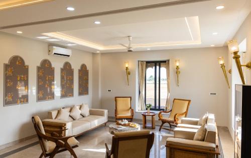Jaipur Villa | ELIVAAS Nirvana Farms 5-BHK Farmhouse with Private Pool, Lounge Area and Garden